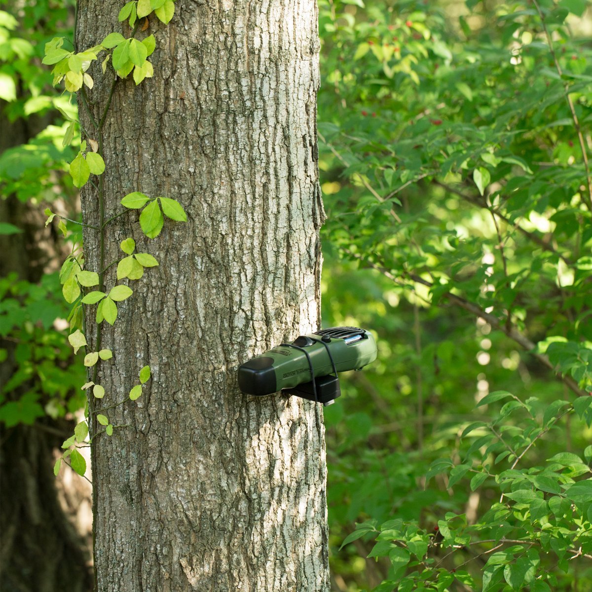 Tree Hanger for Portable Repellers
